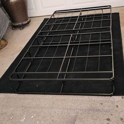 ** Twin Metal Platform Bed Frame**