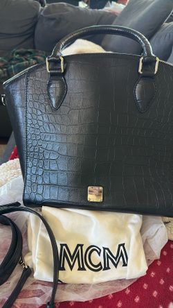 MCM BAG PURSE WITH SHOULDER STRAP