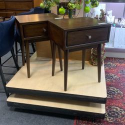 Walnut veneer end Table