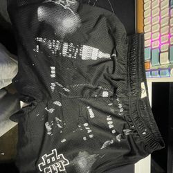 Eric Emmanuel Shorts