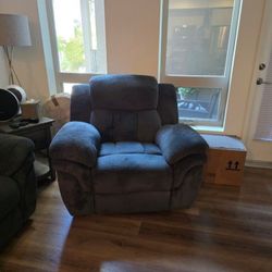 Power Recliner And Matching Sofa With USB C Charging Ports 