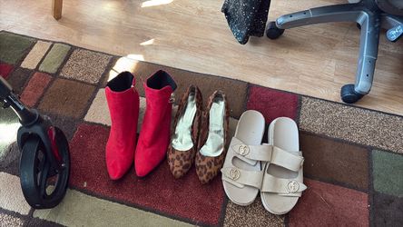 Women's Size 10 Shoes