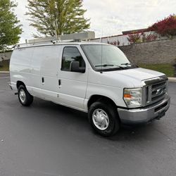 2013 Ford E-250