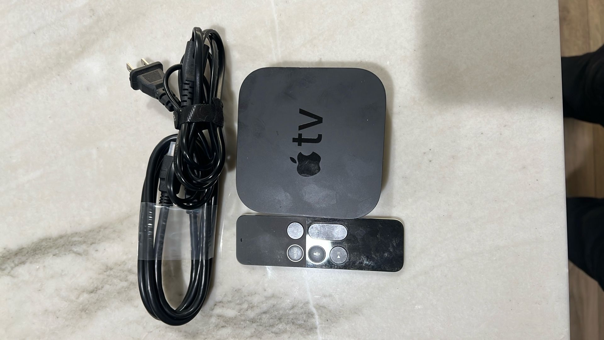Apple Tv- 1st Gen 4k
