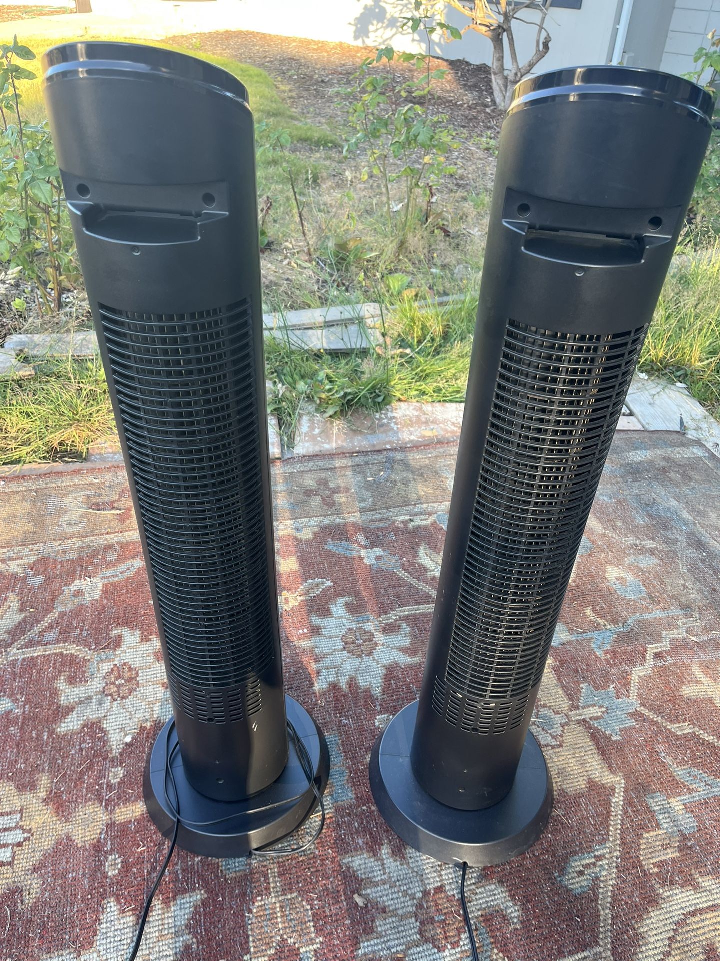 Omnibreeze tower fans (in Des Moines) $40 each