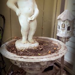 41” tall two piece set being sold as one   Manneken Pis Fountain – Classic Pond Spitter Resin Garden Water Feature 
