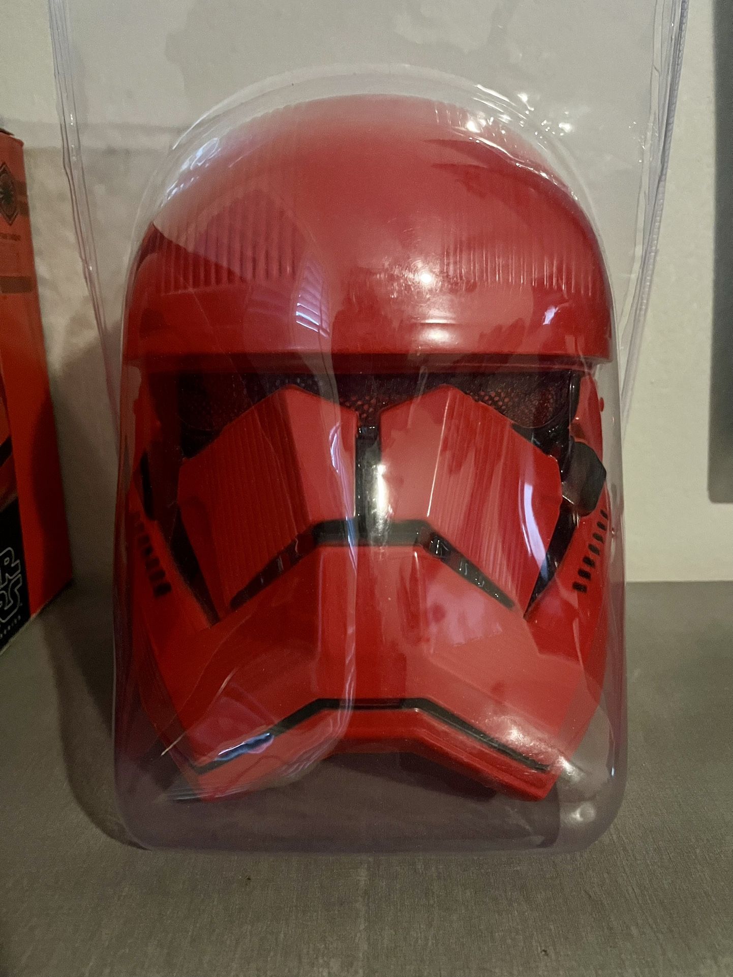 Red stormtrooper Mask/helmet