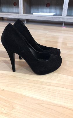Black heels
