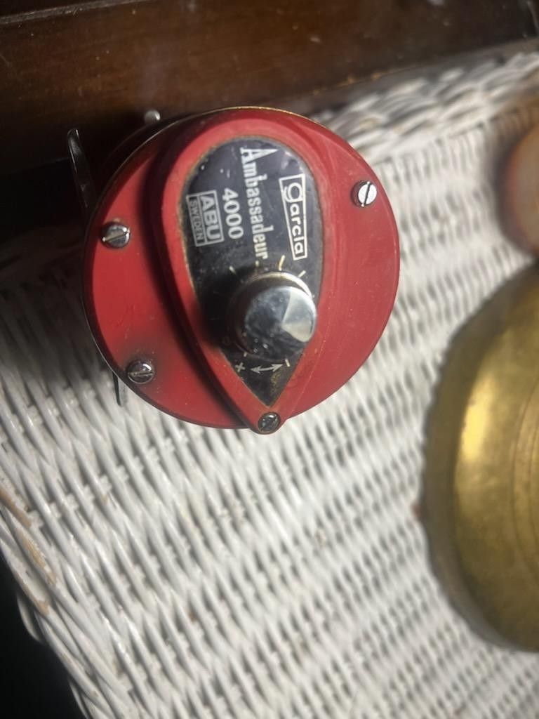 Abu Garcia Ambassadeur 4000 Vintage Baitcasting