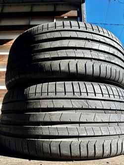 275/35/22 Pirelli P ZERO PZ4 275/35R22 Used Tires 275 35 22