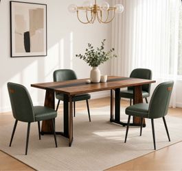 Dining table with 4 dining chairs