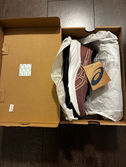 Women’s ASICS Running Shoes - Size 7