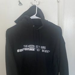 Supreme Hoodie 