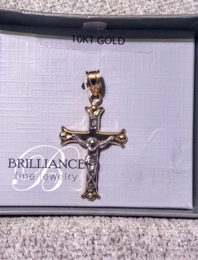 Brilliance Fine Jewelry 10k Gold 3D Crucifix Pendant Lil Over 1" NEW IN BOX