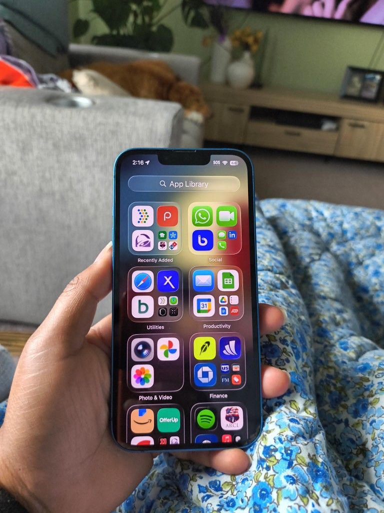 iPhone 13 Like New Unlocked 128 Gb All Day Battery