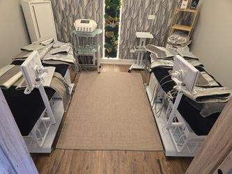 Lymphatic Drainage Massage 