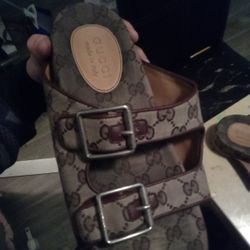 Gucci Sandels