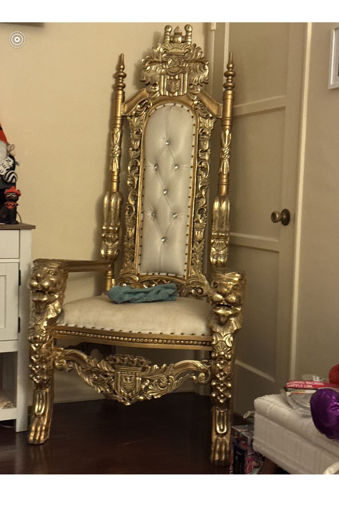 Princess chair