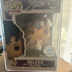Selena Funko Pop