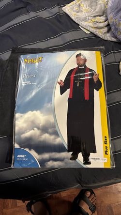 Priest/Halloween Costume