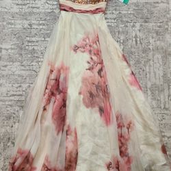 NWT Dave&Johnny Scoop Neck Rhinestone Chiffon Evening Dress, Size 3/4