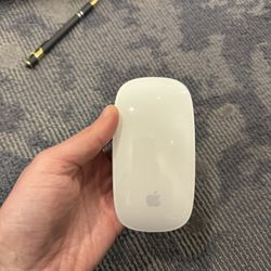 Apple Magic Mouse – $5 – NEED GONE TODAY