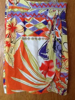 Sarong skirt