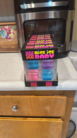 ***BABY CUBES NEEDOH CASE***