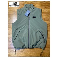 New Balance Olive Green Tech Vest Men’s Sz Medium New!