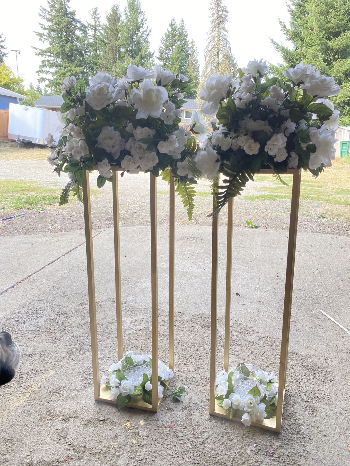 Wedding Arrangements