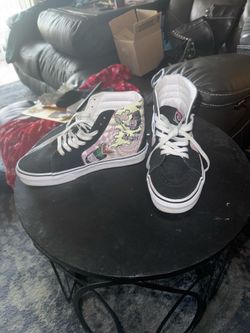 Nightmare Before Christmas Vans size 7