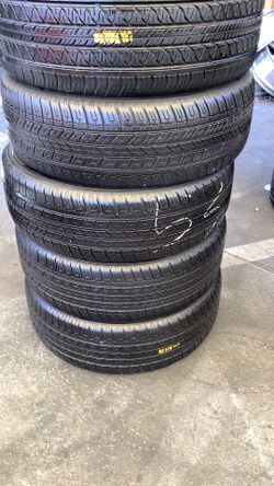 set of tires, sizes 235/60/18 free installation...🔥🔥
