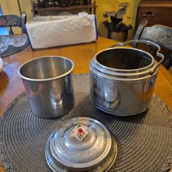 3 vintage kitchen or camping items