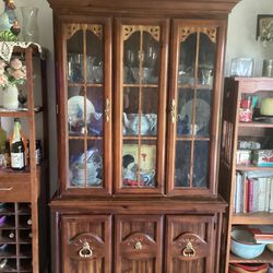 Solid Wood China Cabinet 