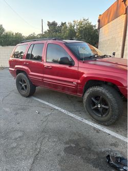Grand Cherokee