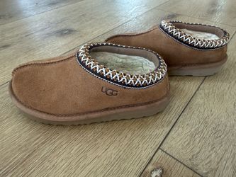 Uggs- toddler- kids- 11t