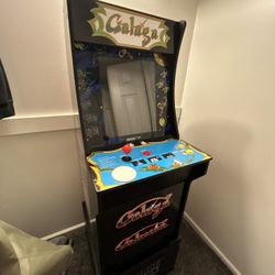 Level UP Arcade Machine Galaga 