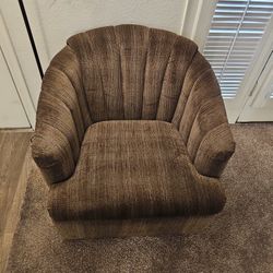 Swivel Barrel Chair