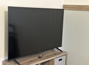 Hisense - 55" Class U6 Series Mini-LED QLED 4K UHD Smart Google TV