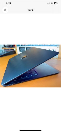 2024 Midnight Blue MacBook Air 13.6 M3 AS IS