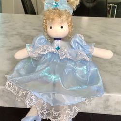 Musical Doll Cinderella At The Ball Storybook Series Green Tree Collectibles