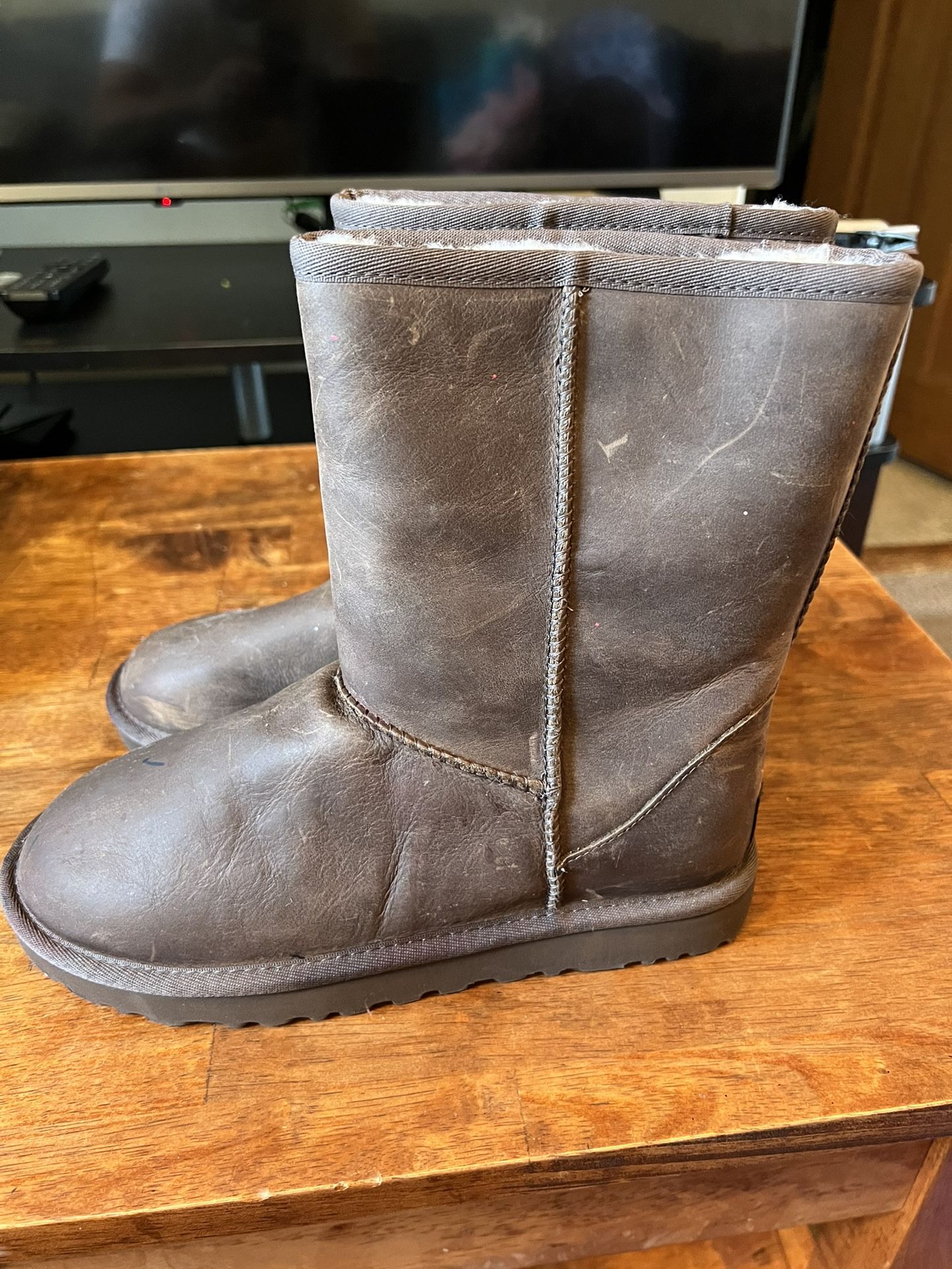 UGG Mid Calf Boots Womens Size 7 Brown Leather