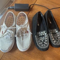 Girl’s Size 1 Shoes