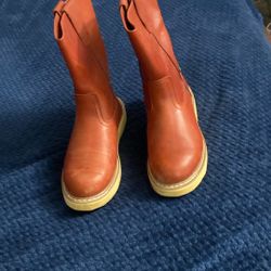 BOOTS 61/2