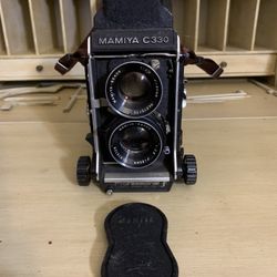 Mamiya C330 Vintage Camera