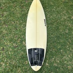 Tokoro Surfboard 6’4