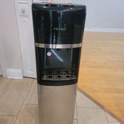 Primo Water Fountain with X4 Bottles