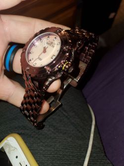 Invicta (mother of pearls)
