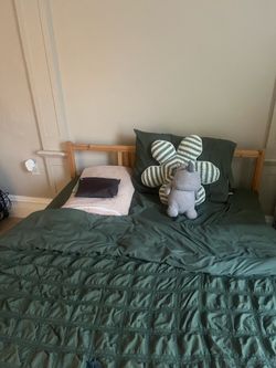 FREE FULL MEMORY FOAM MATTRESS