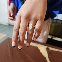 Engagement Ring. 3.73 Carat. 